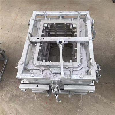 鎮(zhèn)江35L冷藏箱模具