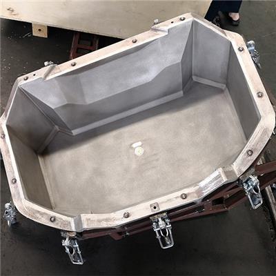 南京豐田車尾箱模具